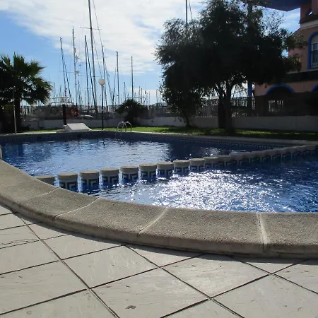 Marina Internacional Daire